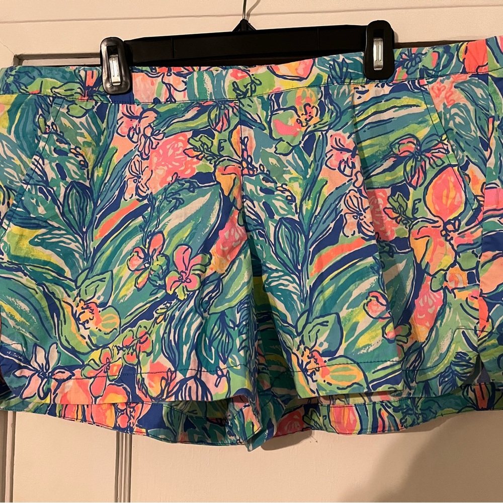 Lilly Pulitzer Ocean View Shorts - XL